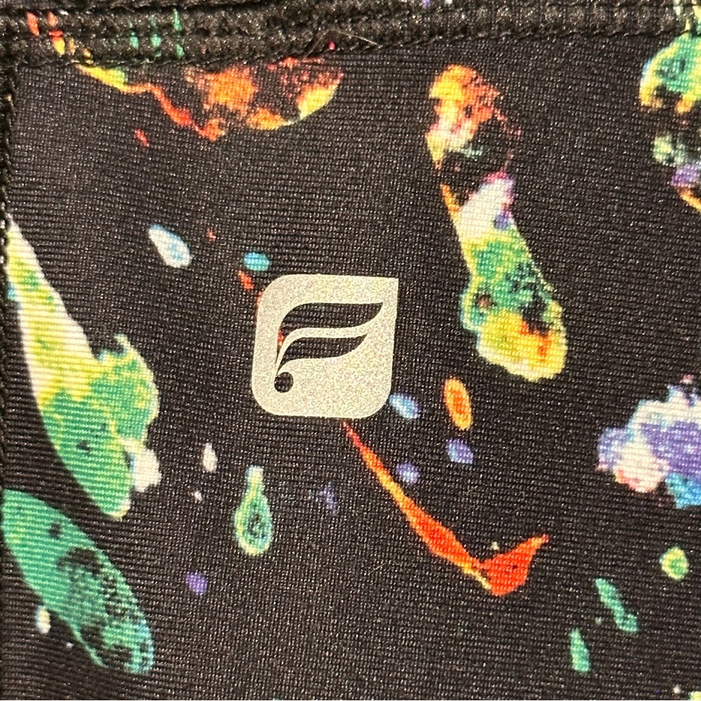 Fabletics capris - Picture 3 of 4